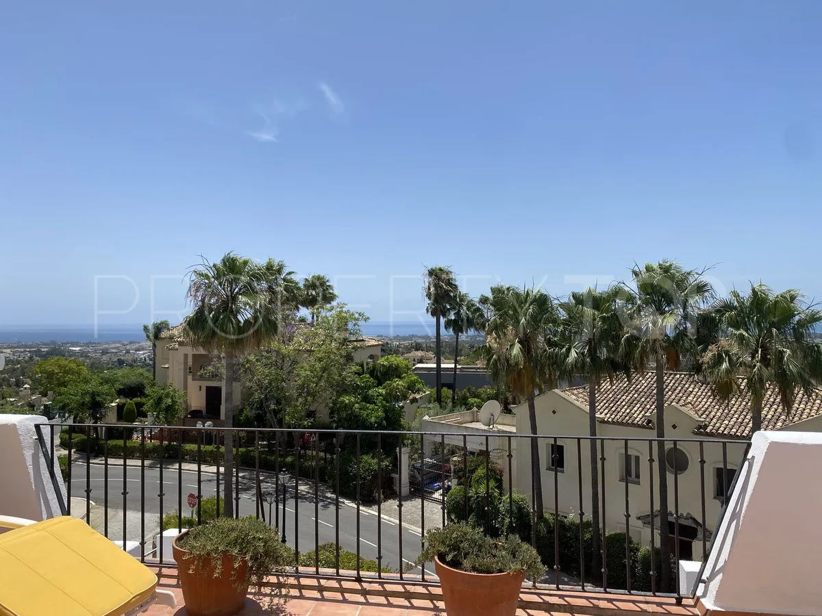 For sale town house in Los Arqueros