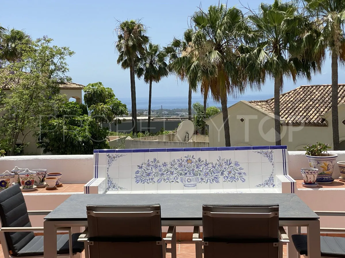 For sale town house in Los Arqueros