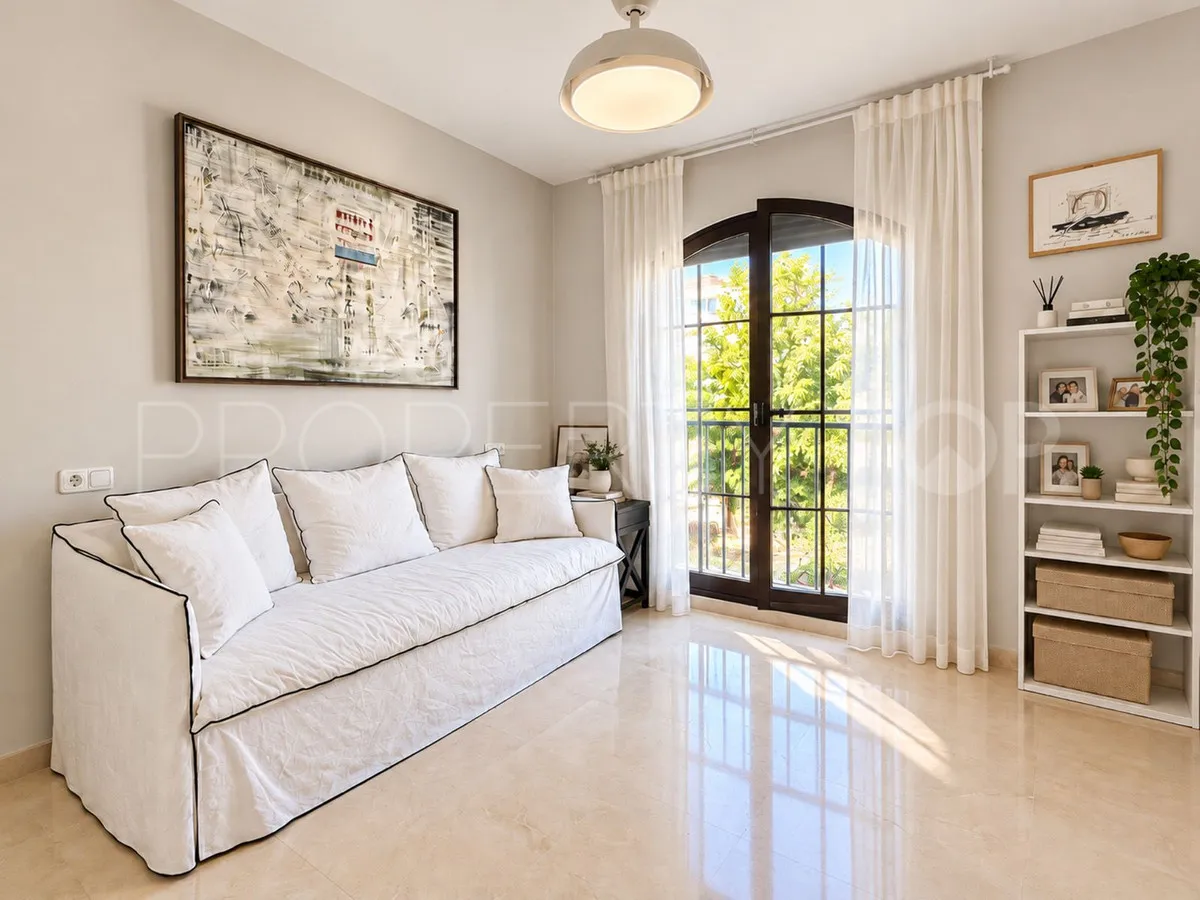 Ático con 3 dormitorios en venta en Los Arqueros