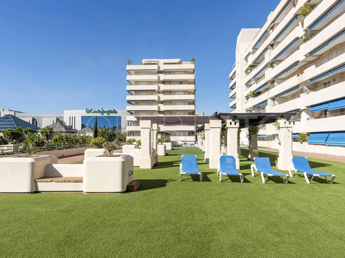 Marina Banus, apartamento con 3 dormitorios en venta