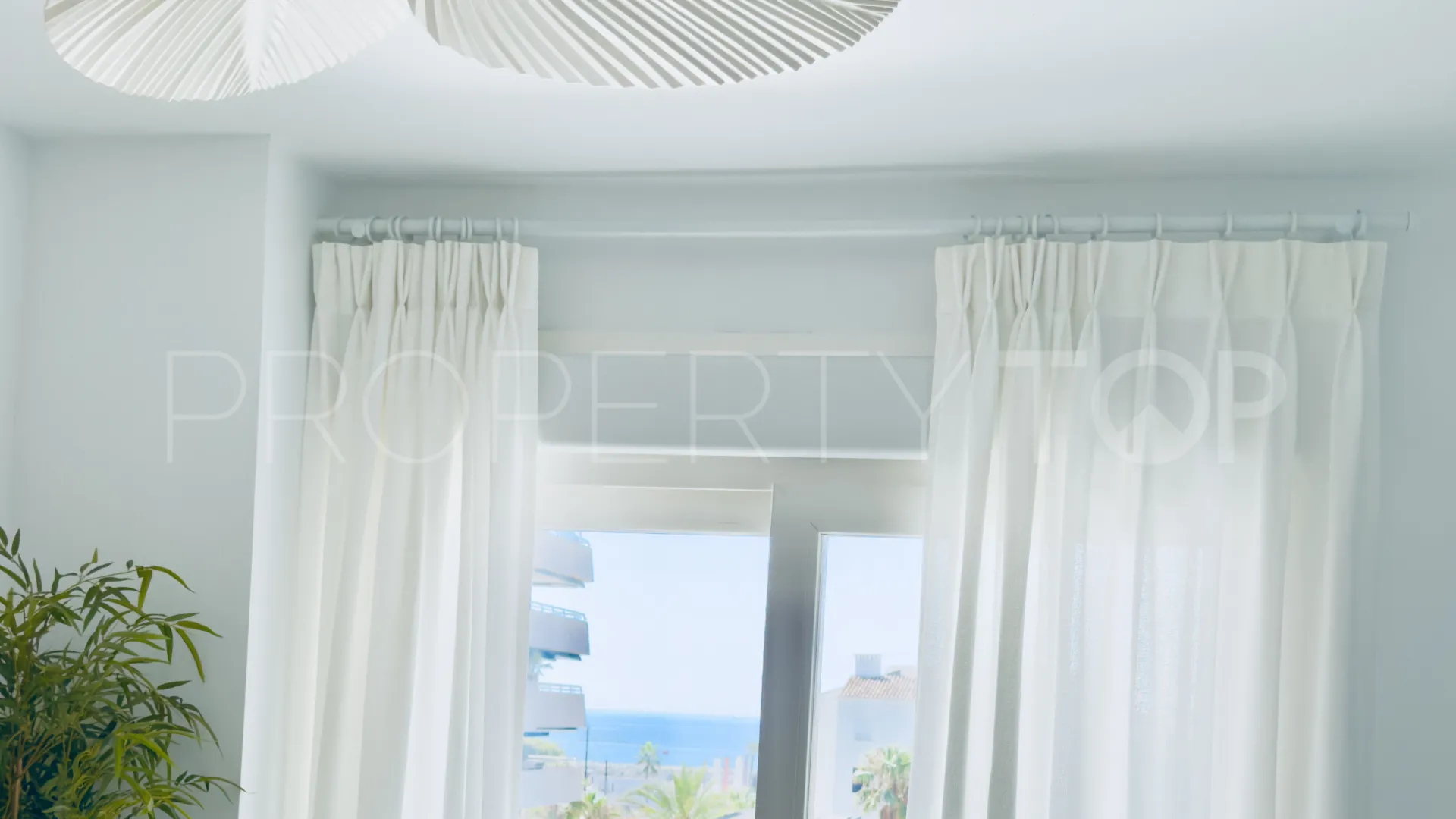 Marina Banus, apartamento con 3 dormitorios en venta