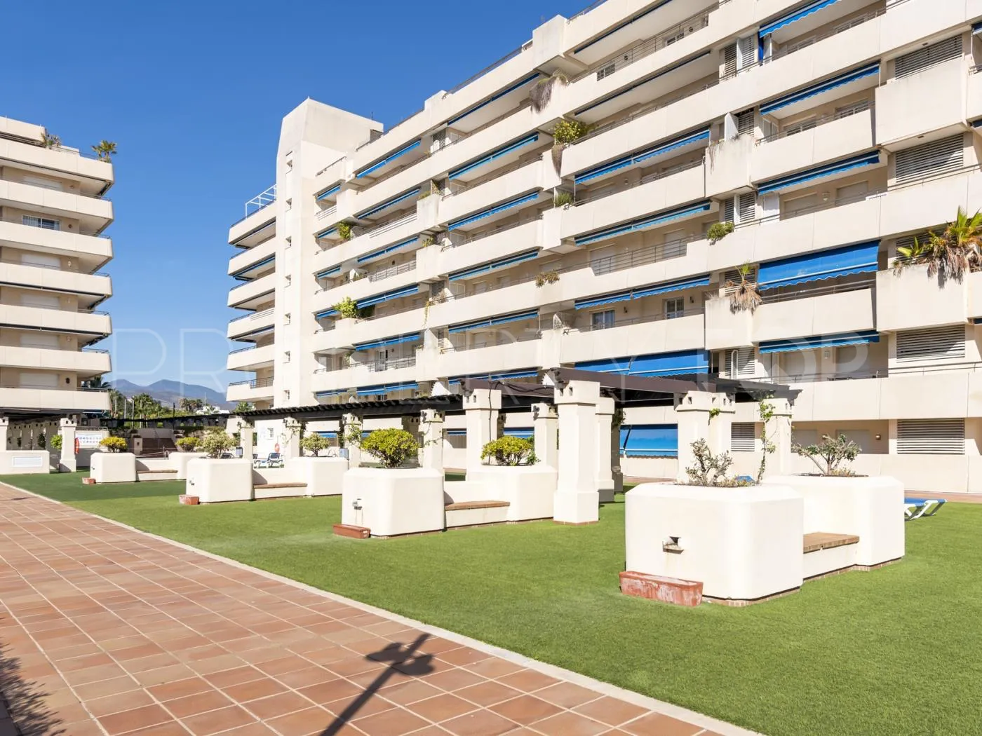 Marina Banus, apartamento con 3 dormitorios en venta