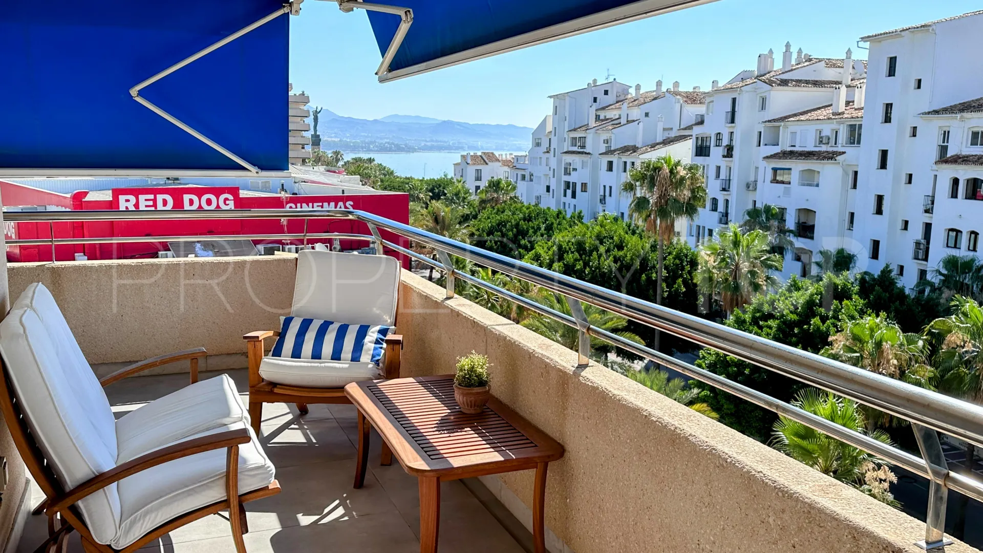 Marina Banus apartment for sale