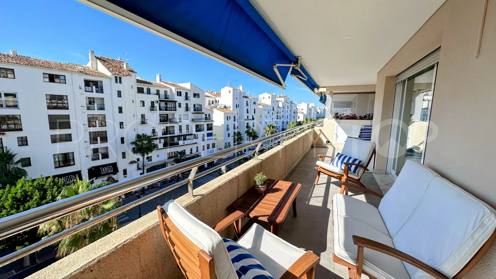 Marina Banus apartment for sale