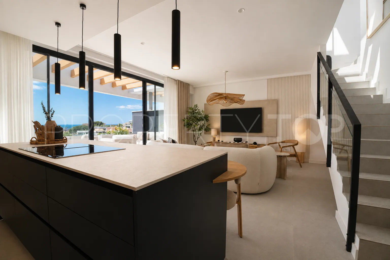 Duplex penthouse for sale in La Carihuela with 2 bedrooms
