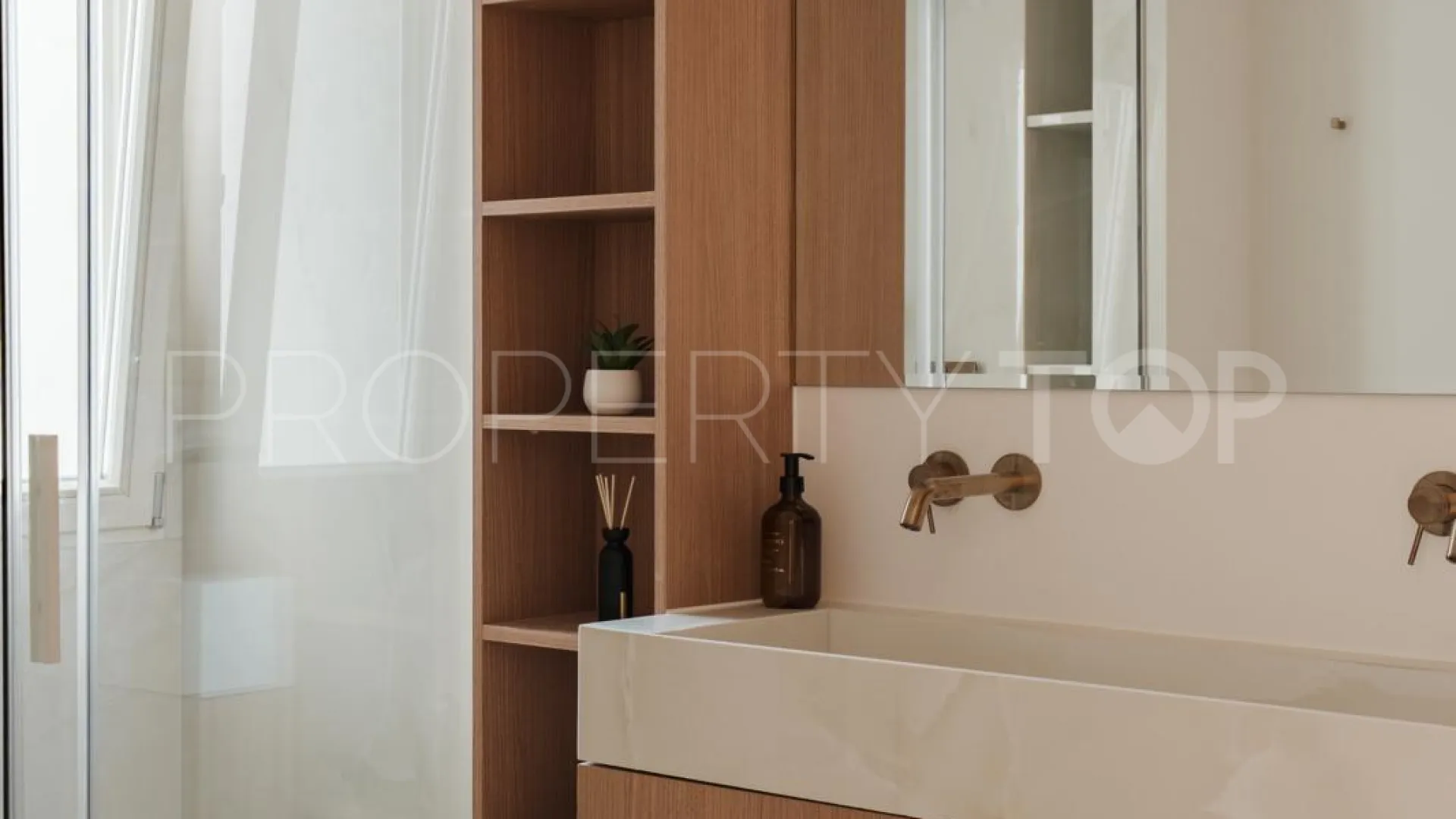 Buy apartment in Las Petunias with 3 bedrooms