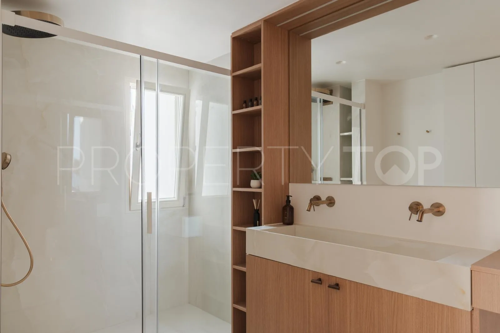 Buy apartment in Las Petunias with 3 bedrooms