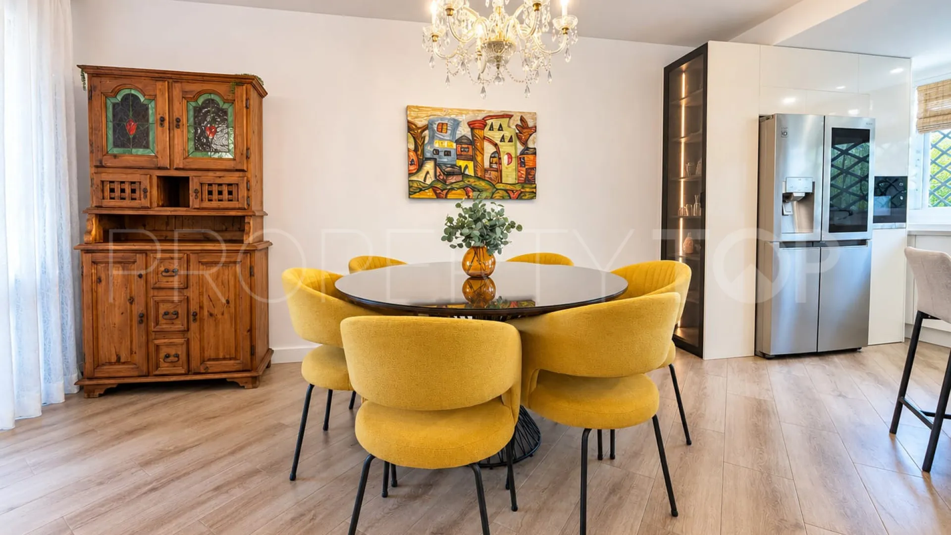 Se vende adosado de 4 dormitorios en Nueva Andalucia