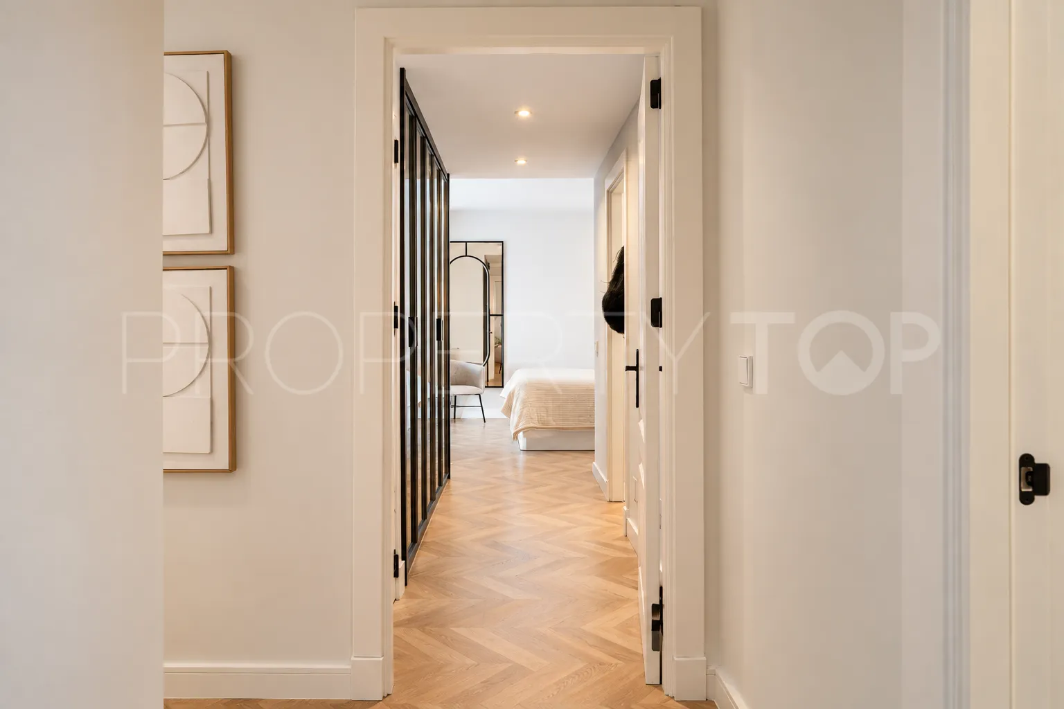 Apartamento planta baja en venta en Nueva Andalucia