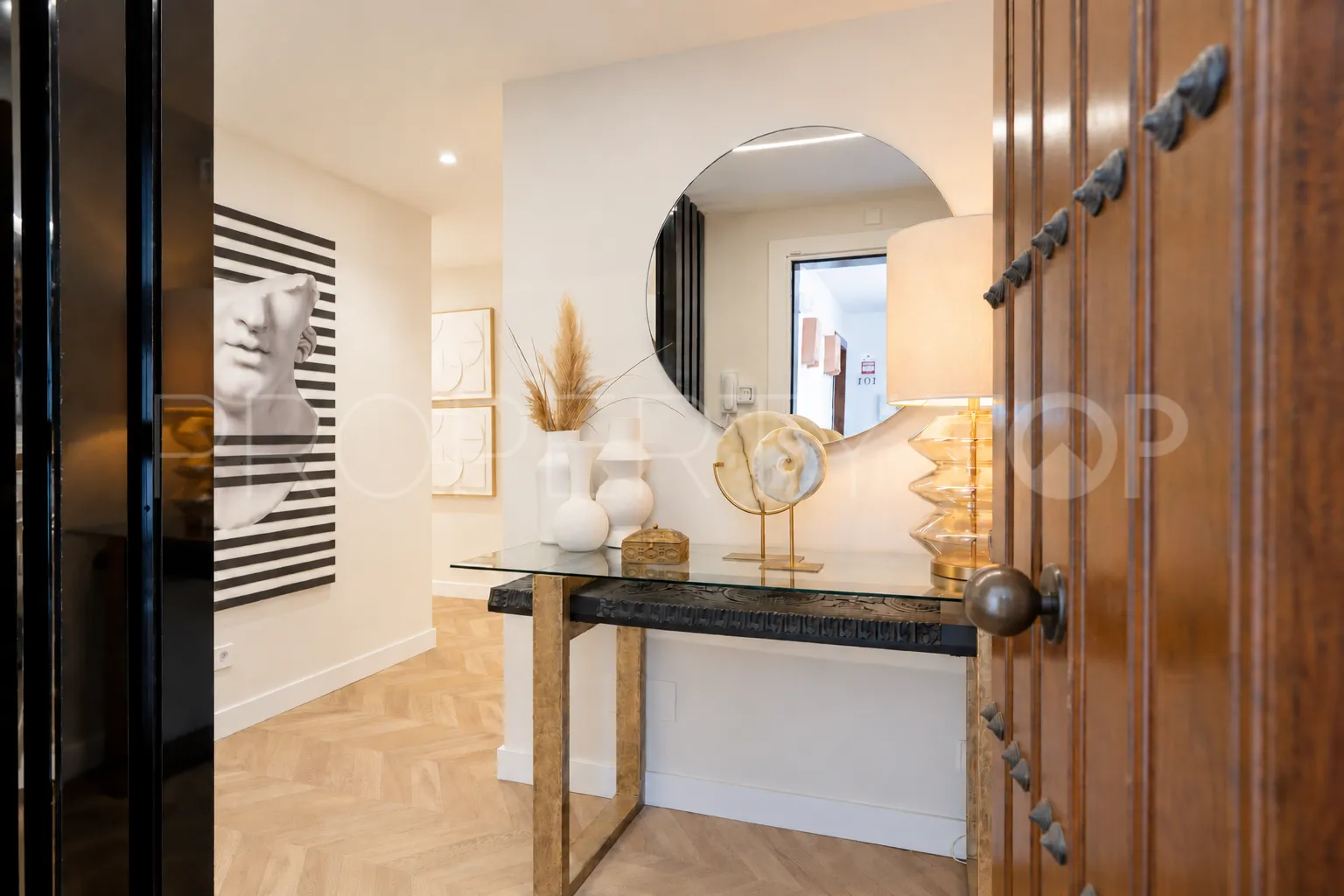 Apartamento planta baja en venta en Nueva Andalucia