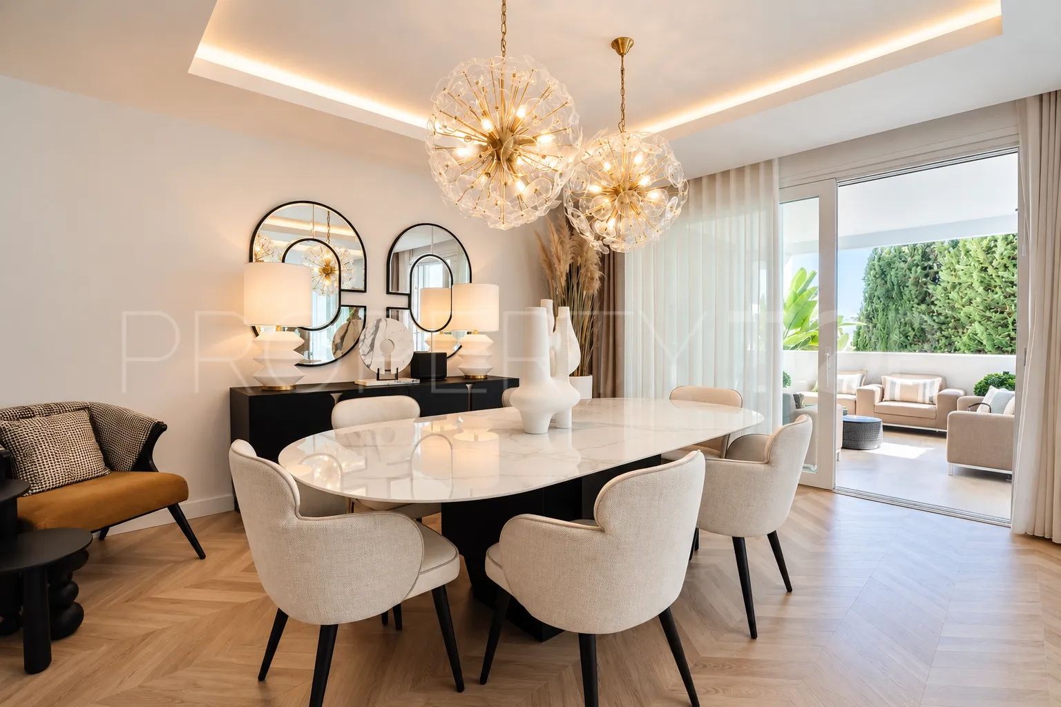 Apartamento planta baja en venta en Nueva Andalucia
