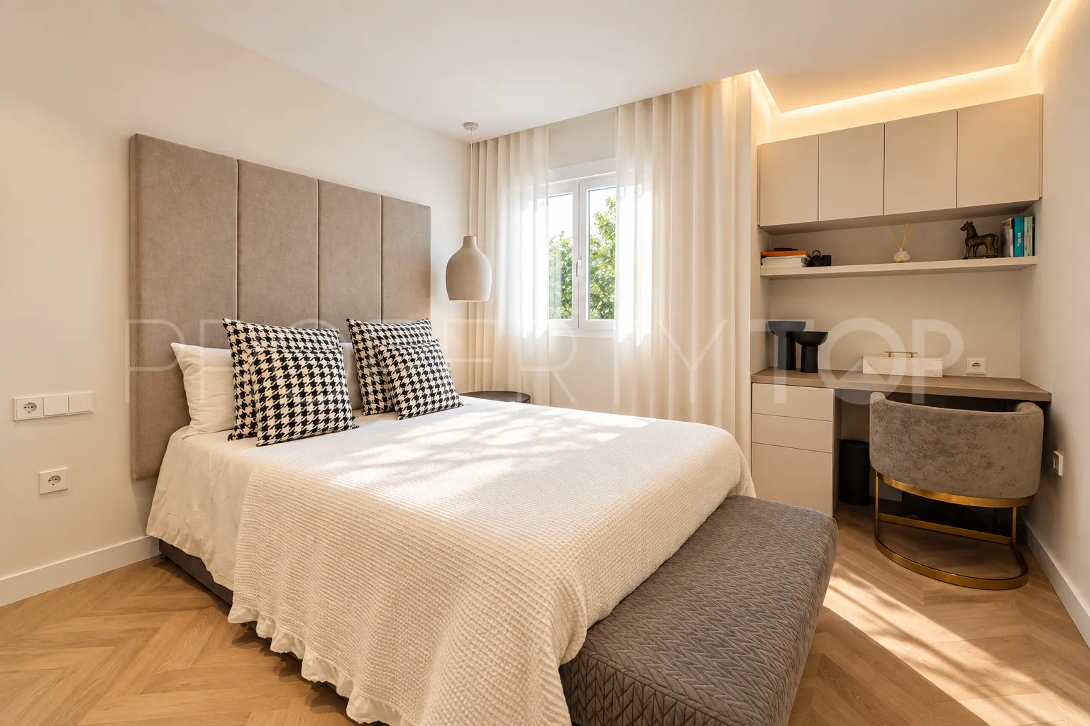 Apartamento planta baja en venta en Nueva Andalucia