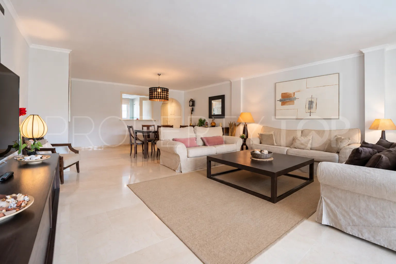 For sale apartment with 3 bedrooms in Sotogrande Puerto Deportivo