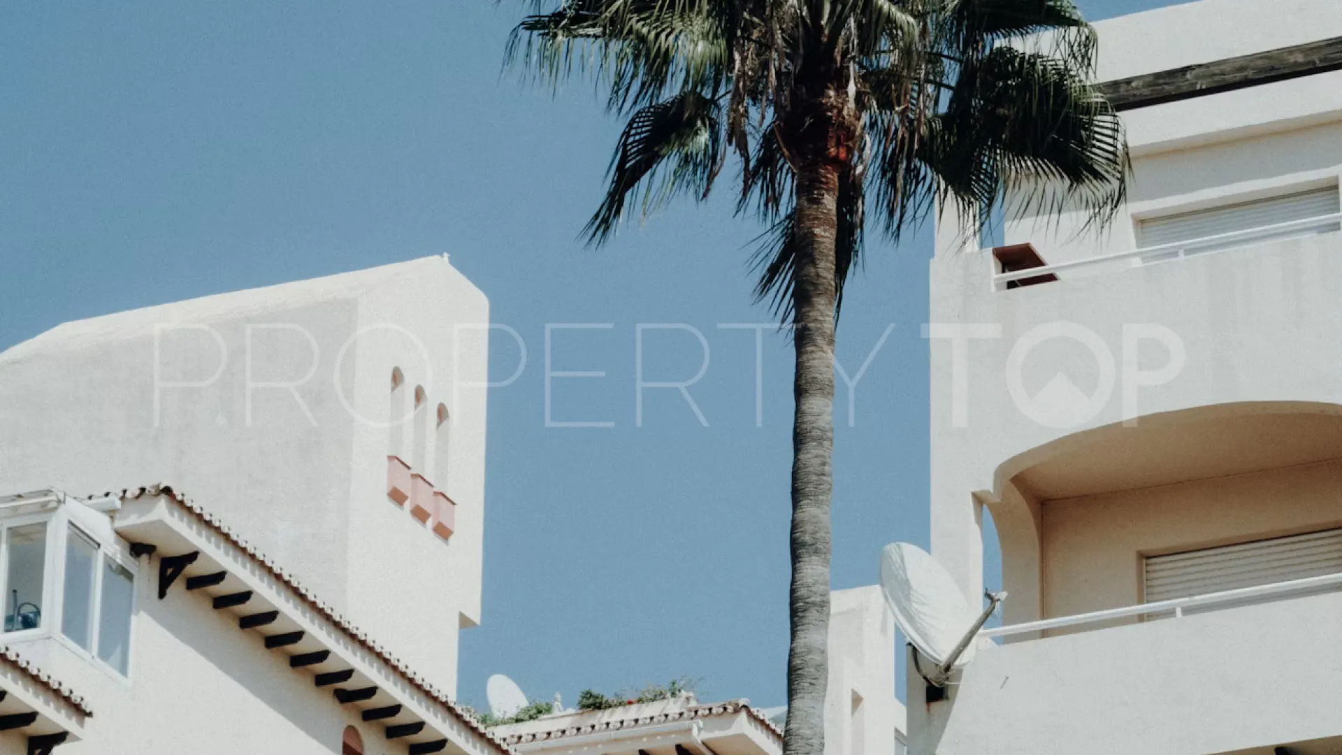 For sale apartment with 3 bedrooms in Sotogrande Puerto Deportivo