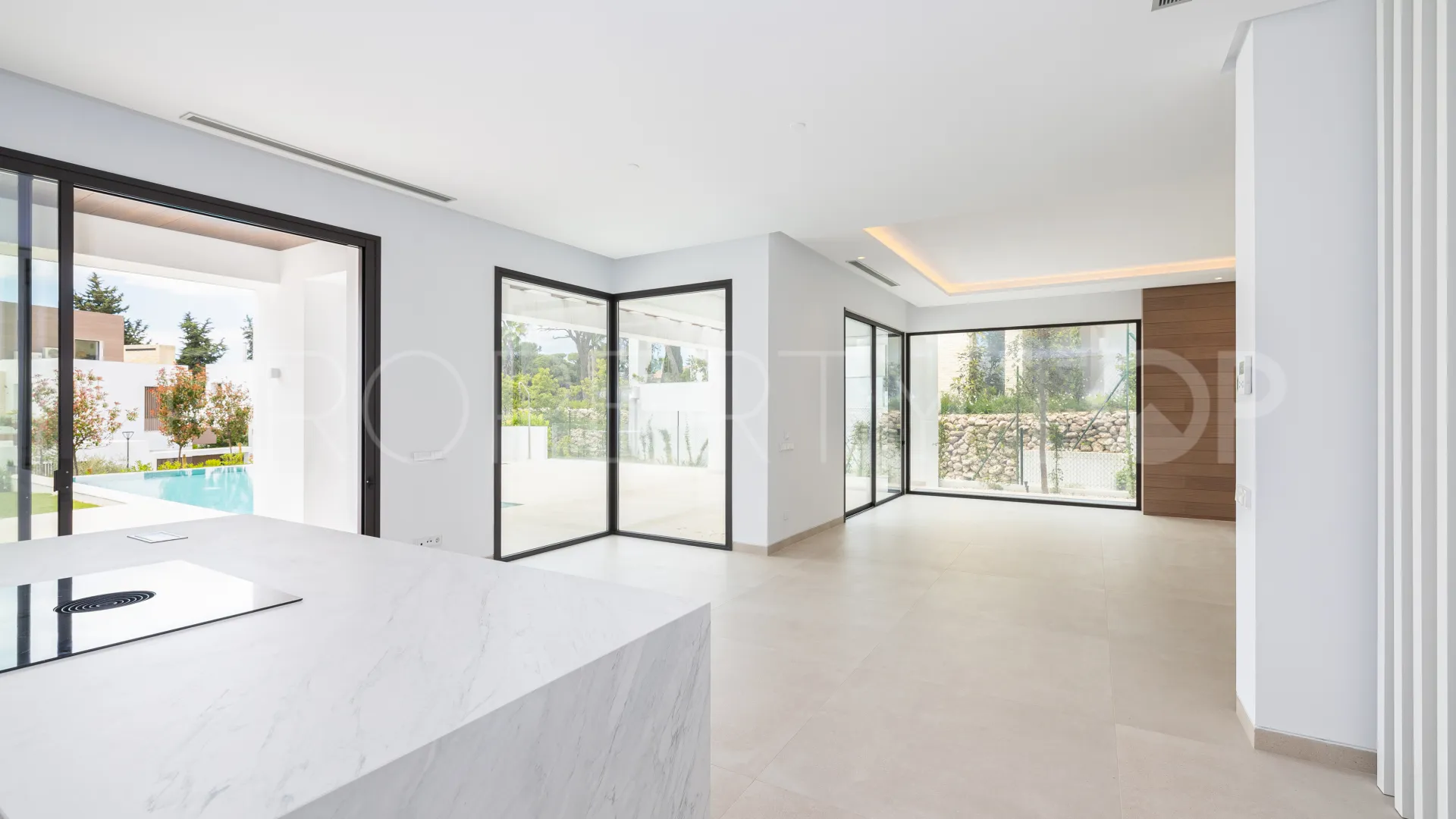 4 bedrooms Marbella Golden Mile villa for sale