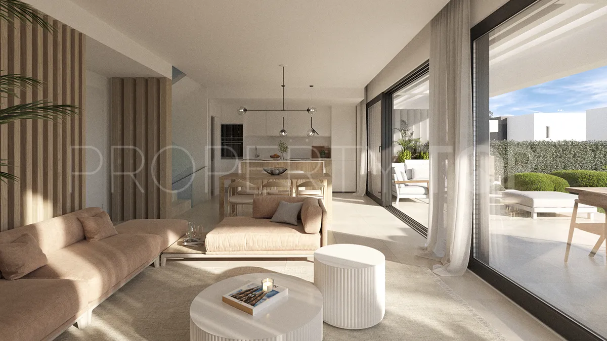 Villa pareada en venta de 3 dormitorios en Estepona