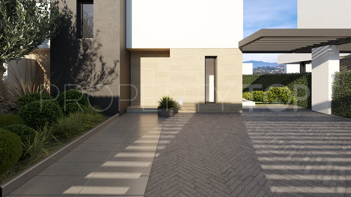Villa pareada en venta de 3 dormitorios en Estepona