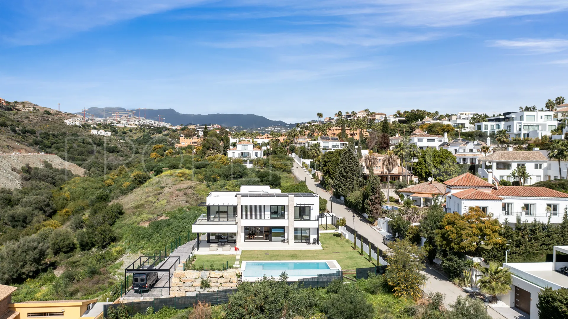 Comprar villa en Benahavis