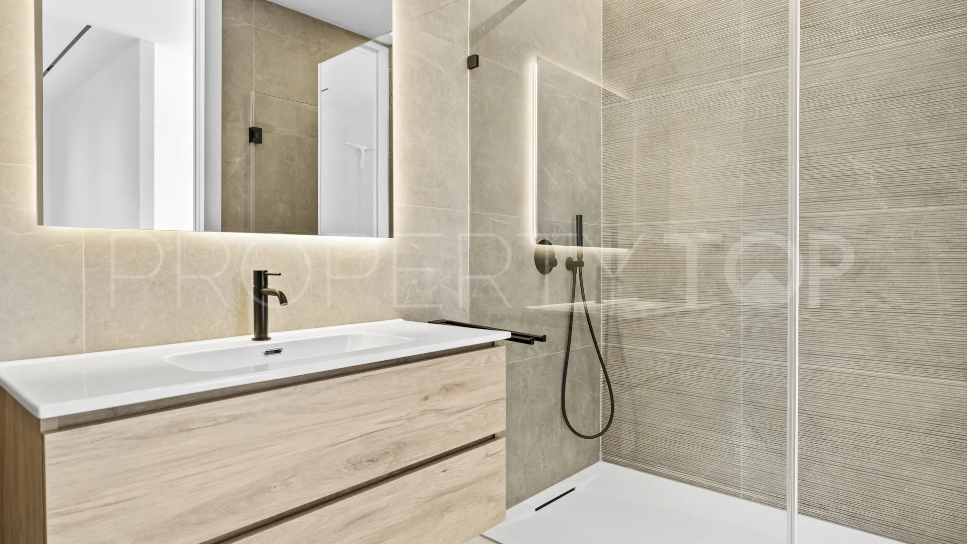 Comprar villa en Benahavis
