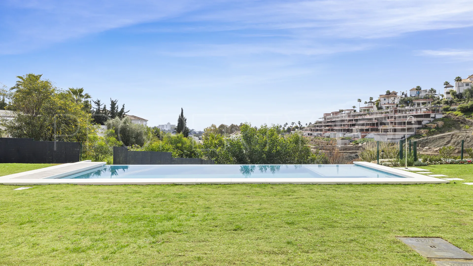Comprar villa en Benahavis