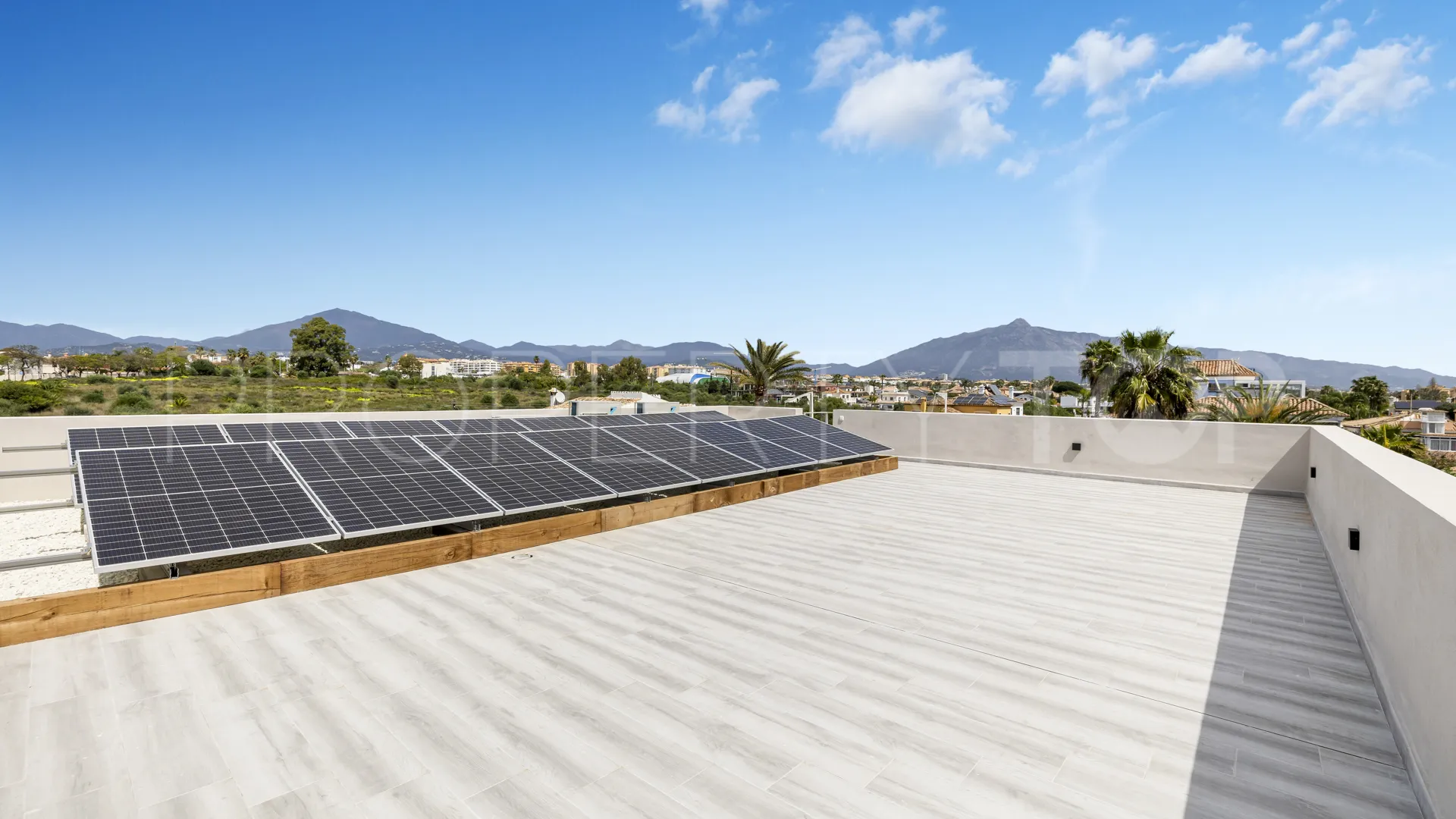 San Pedro de Alcantara, villa en venta
