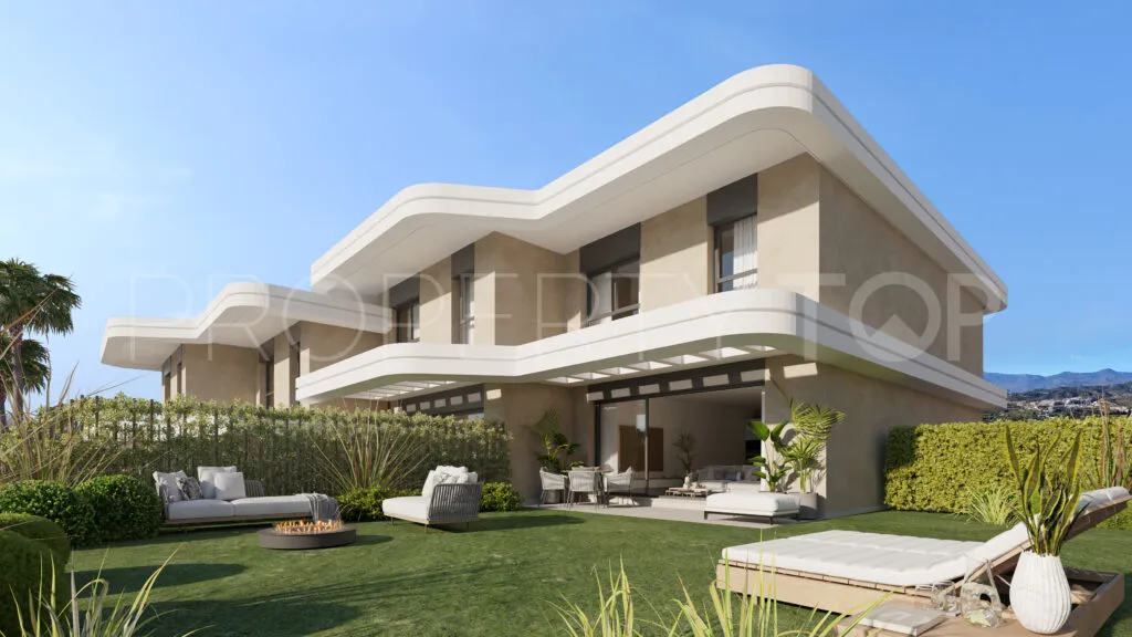 Apartamento en venta en New Golden Mile con 3 dormitorios