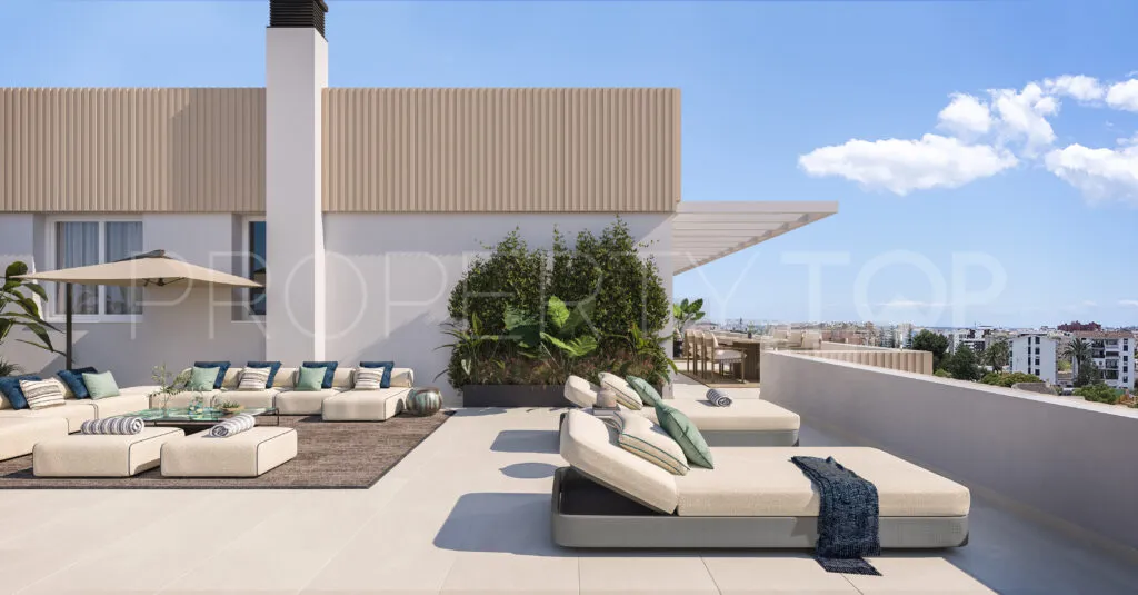 2 bedrooms apartment in Estepona for sale