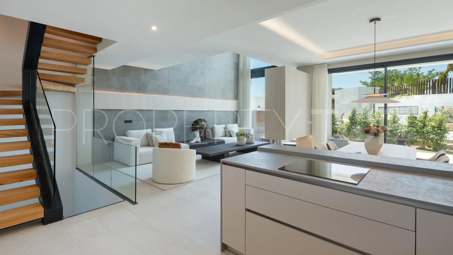 Comprar villa pareada en Marbella de 4 dormitorios