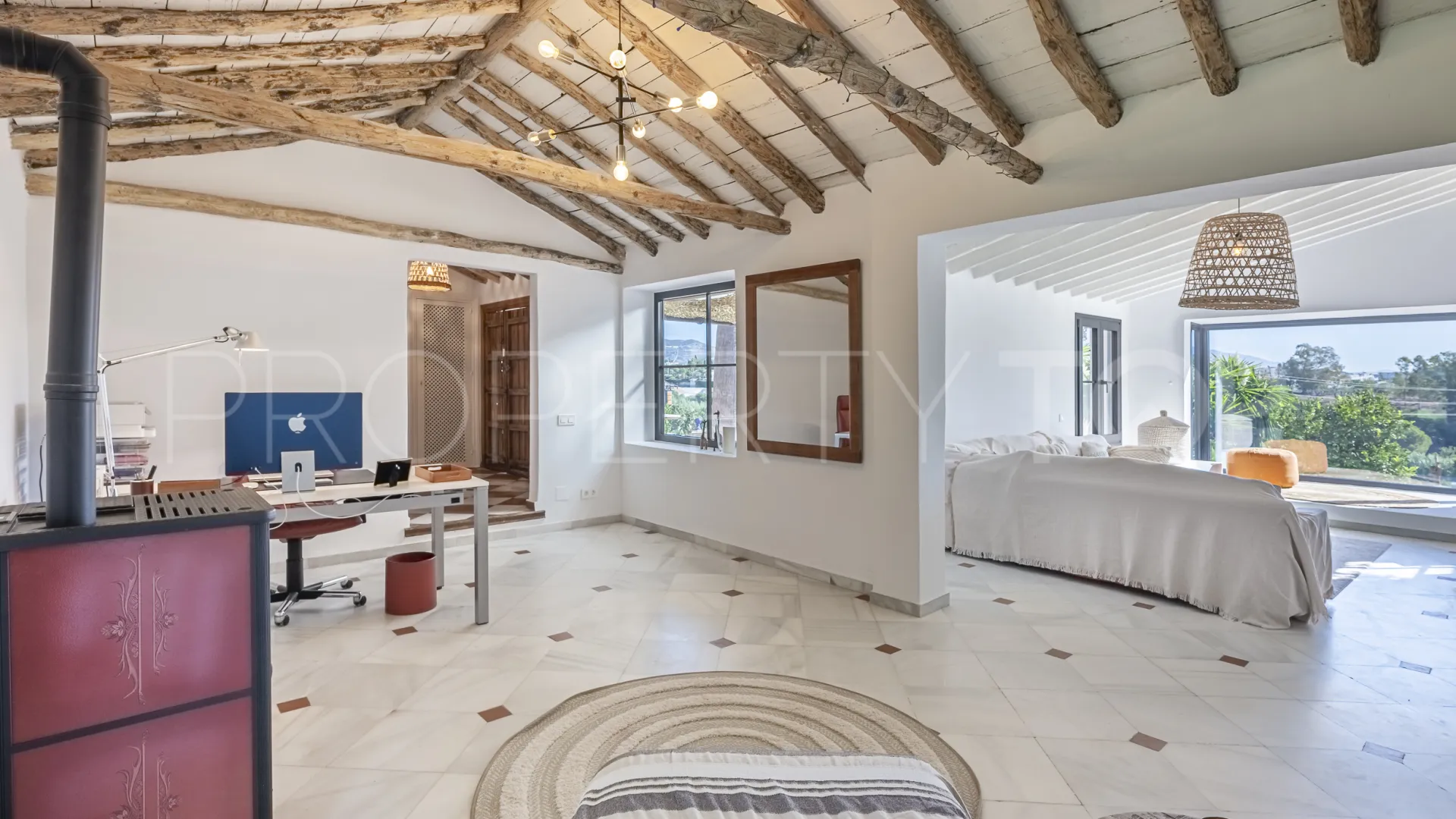 Se vende villa con 4 dormitorios en Guadalmina Alta