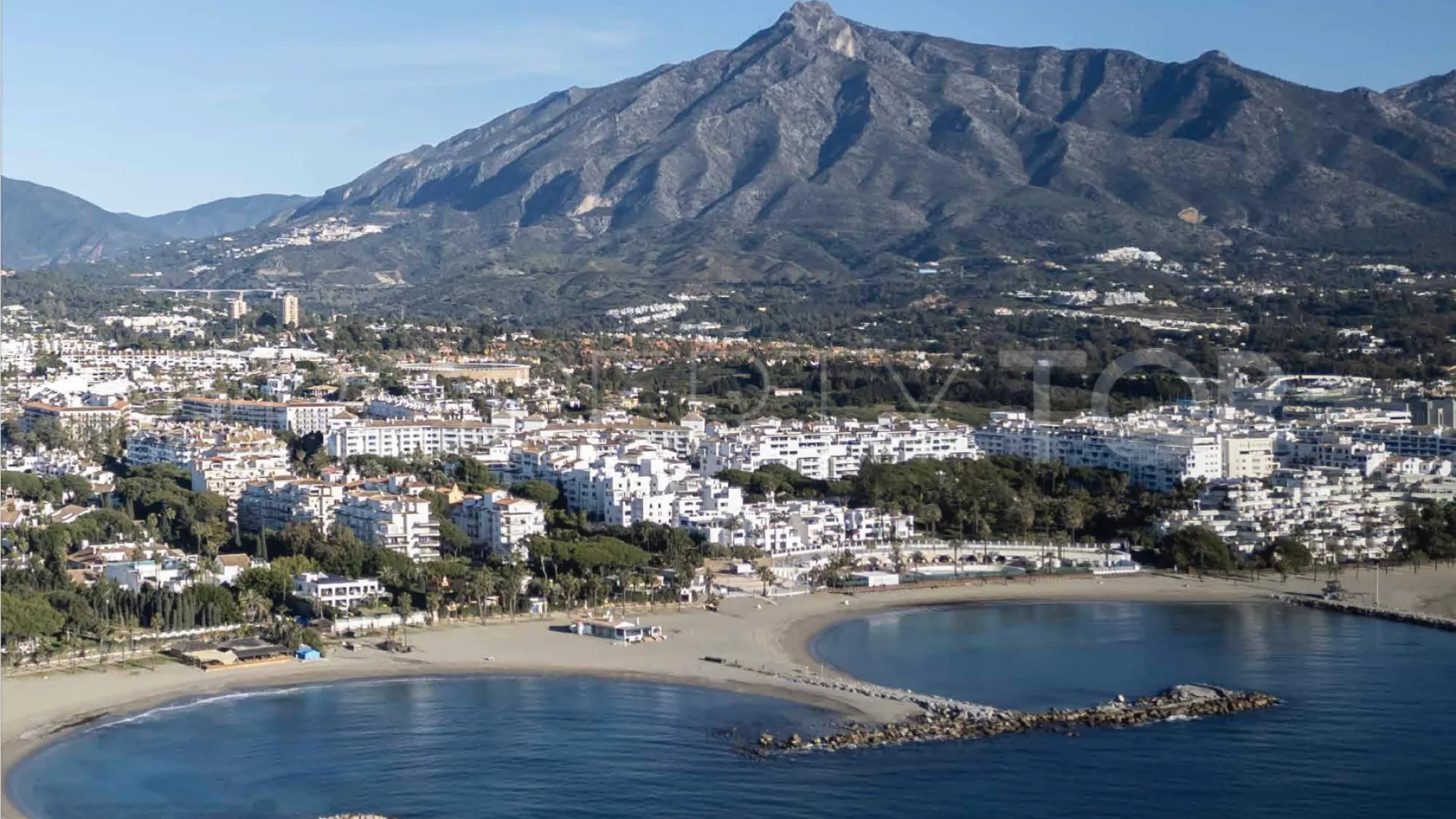 Apartamento en venta en Nueva Andalucia de 2 dormitorios