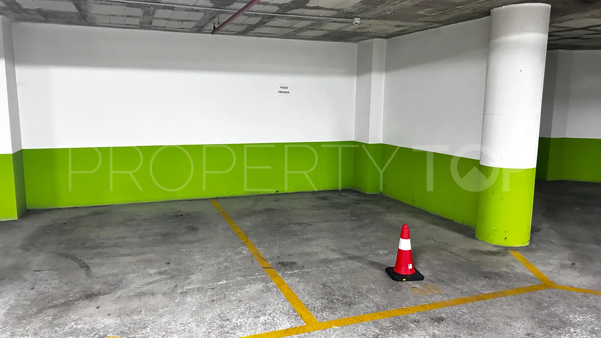 Nueva Andalucia, apartamento de 2 dormitorios en venta