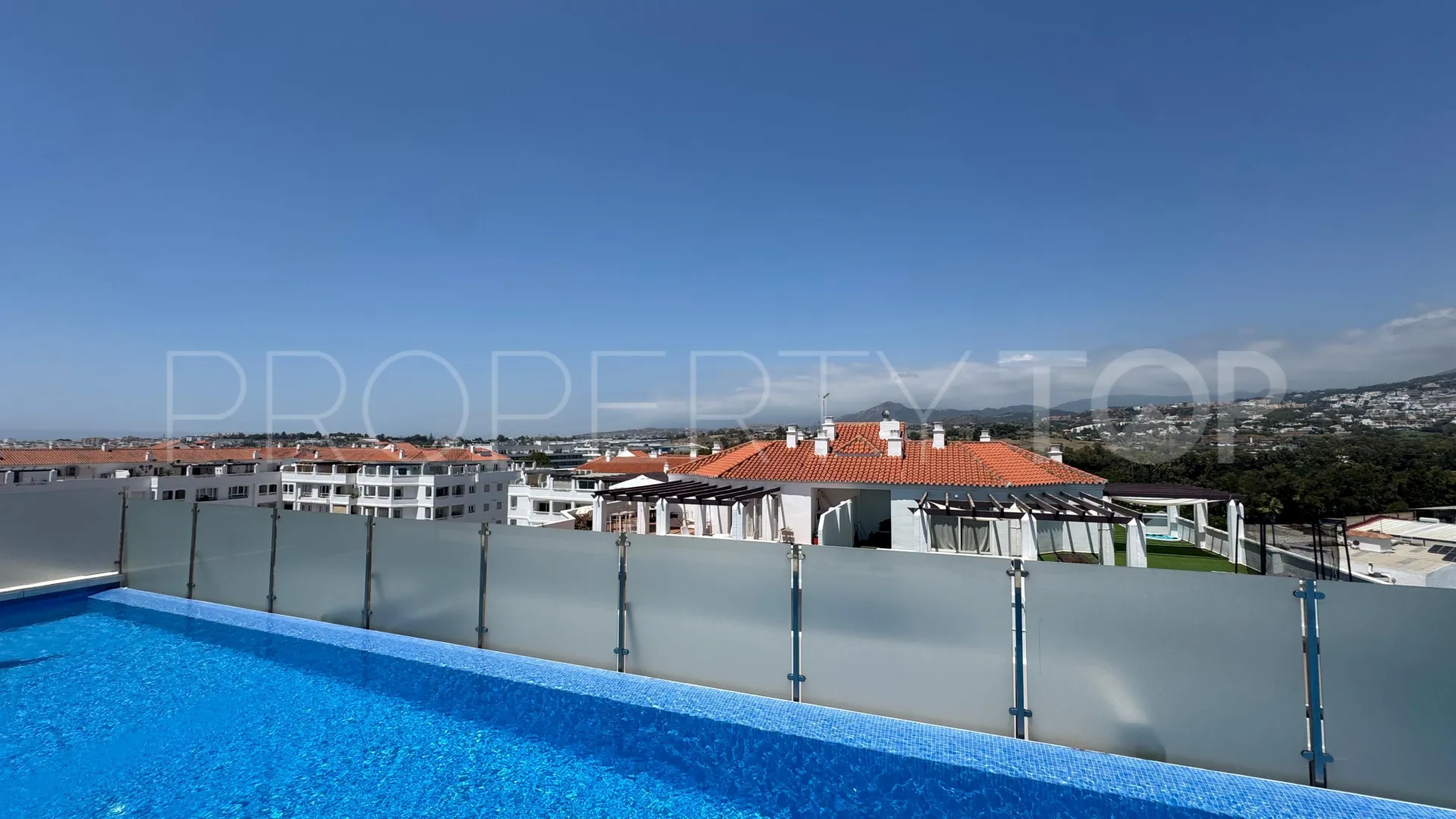 Nueva Andalucia, apartamento de 2 dormitorios en venta