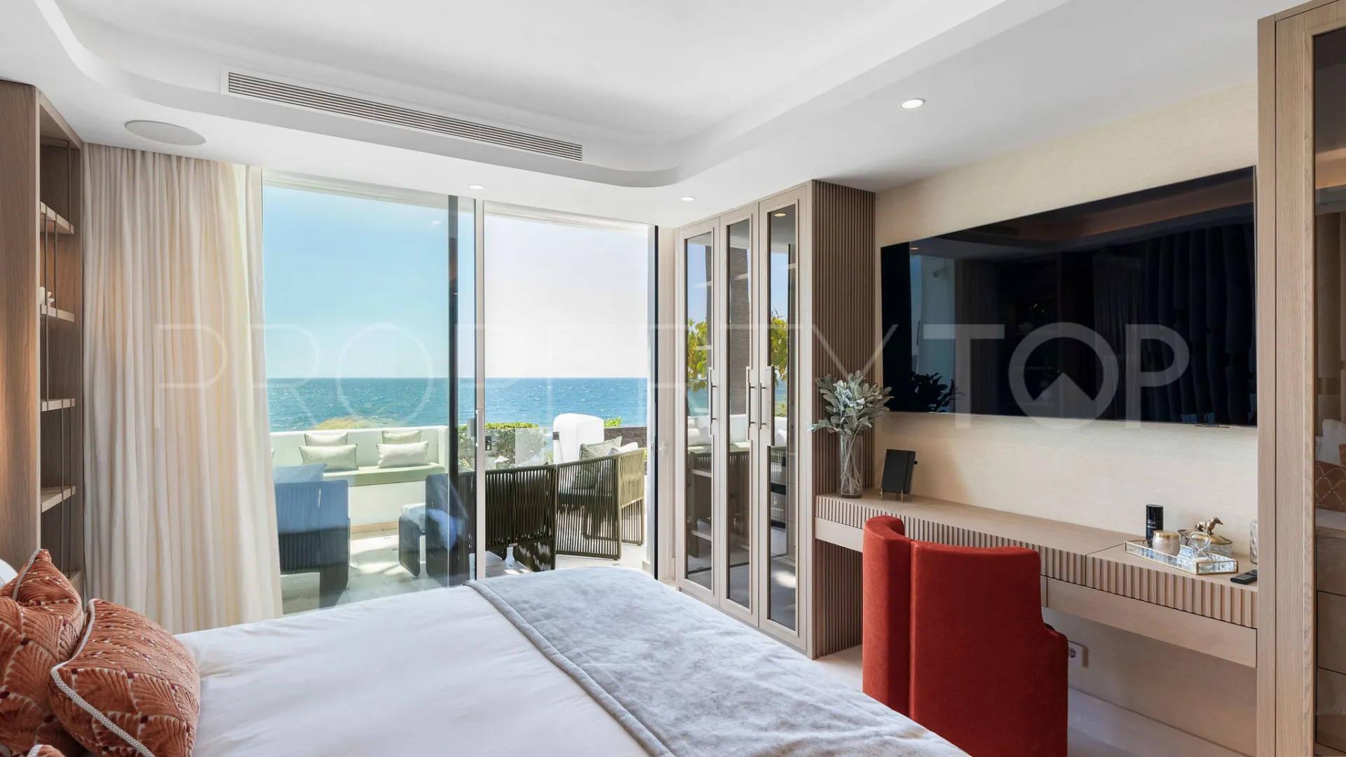 Apartamento con 3 dormitorios en venta en Puente Romano