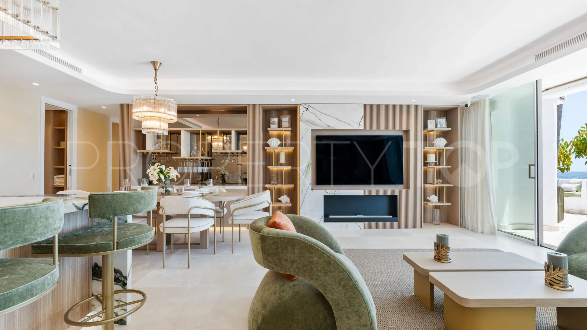 Apartamento con 3 dormitorios en venta en Puente Romano