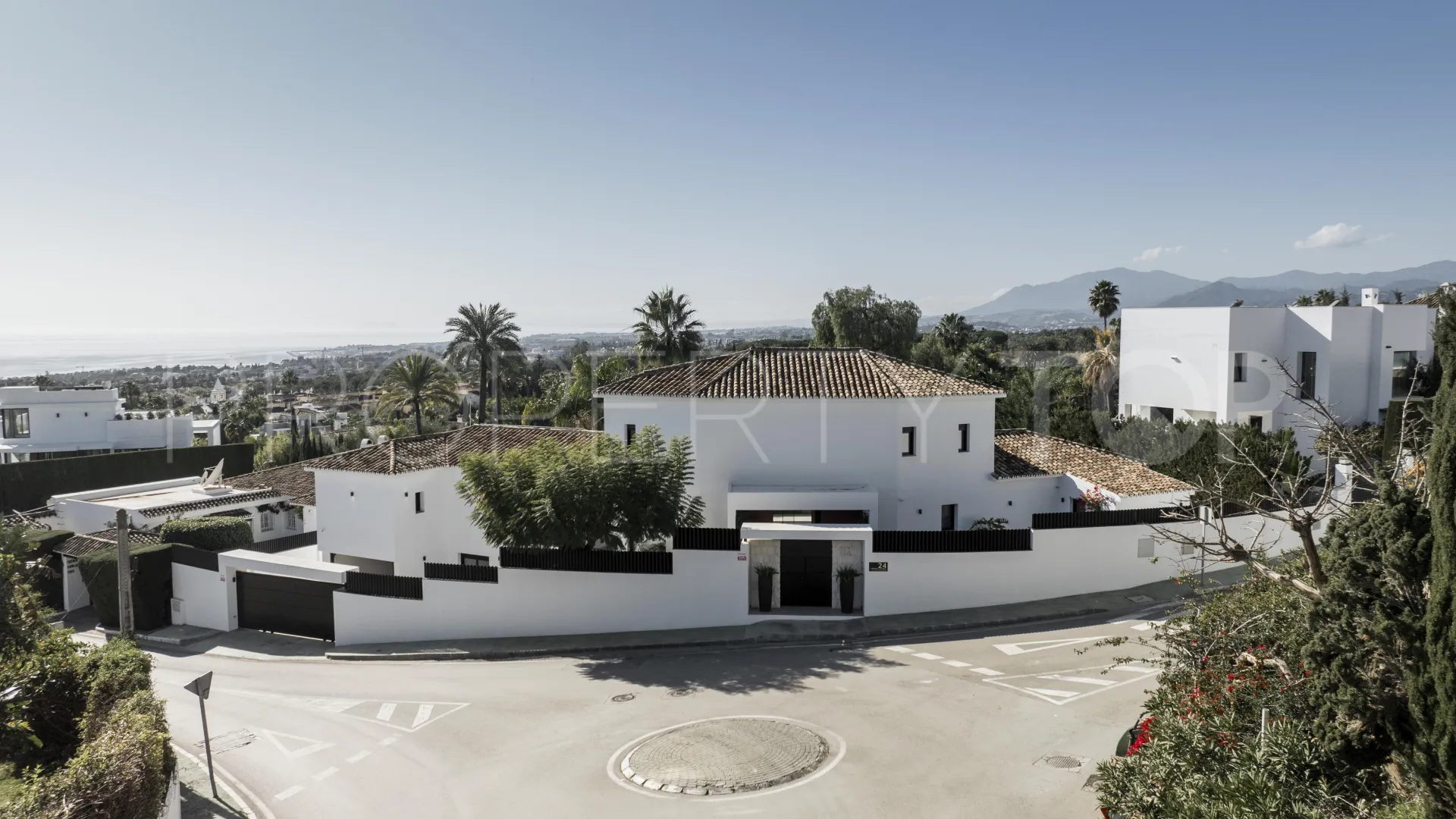 Comprar villa en Marbella Golden Mile