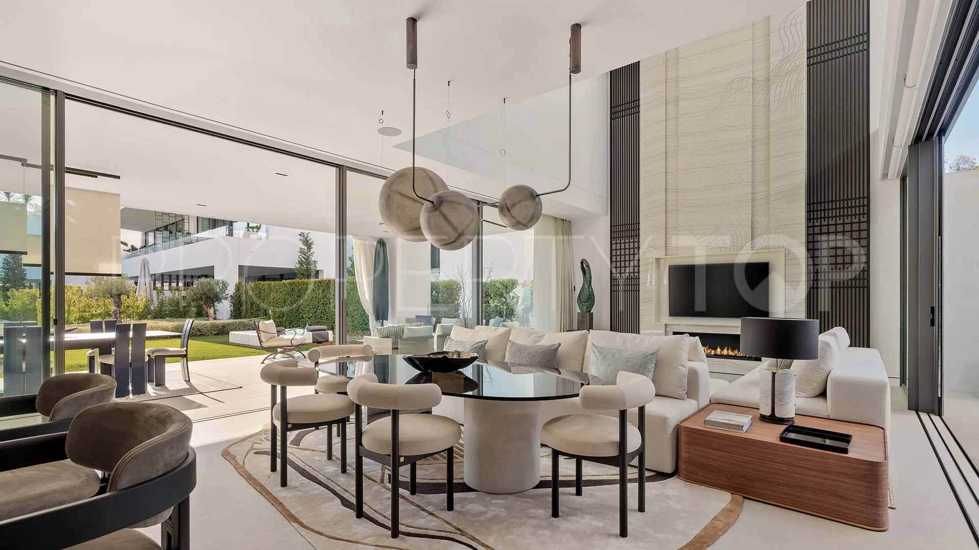 Villa pareada en venta en Golden Mile