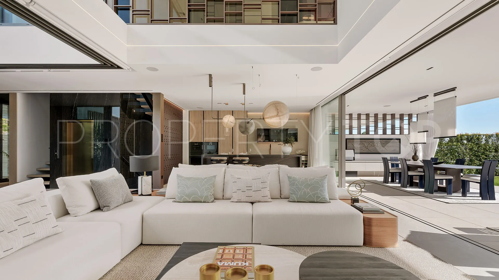 Villa pareada en venta en Golden Mile