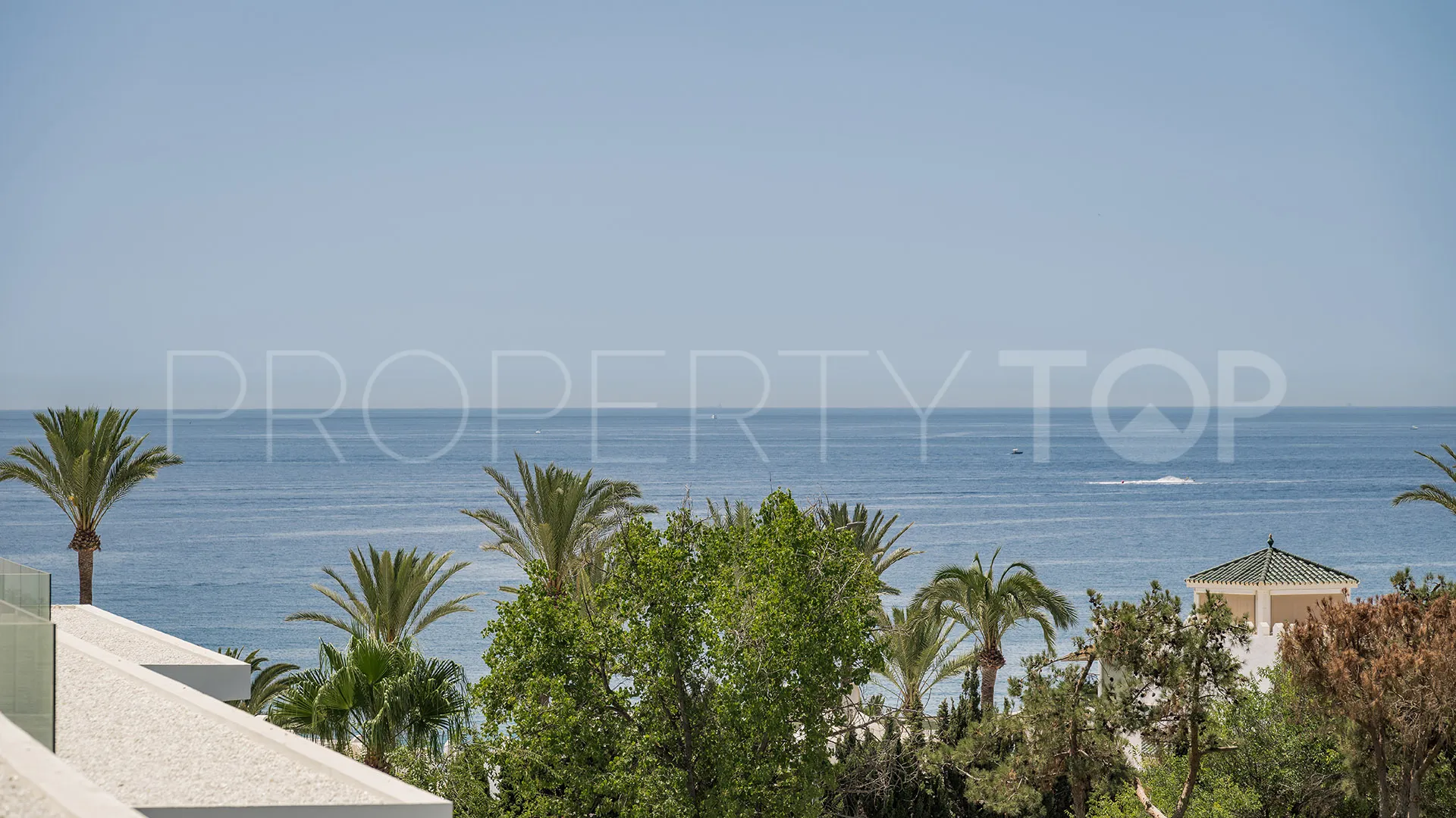 Villa pareada en venta en Golden Mile