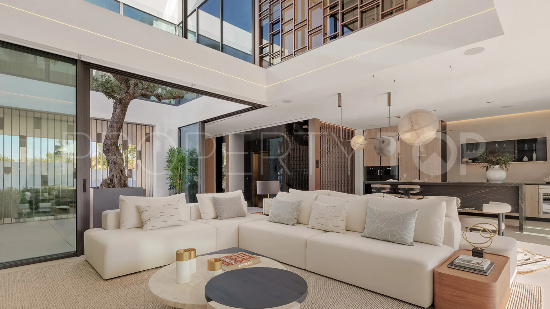 Villa pareada en venta en Golden Mile