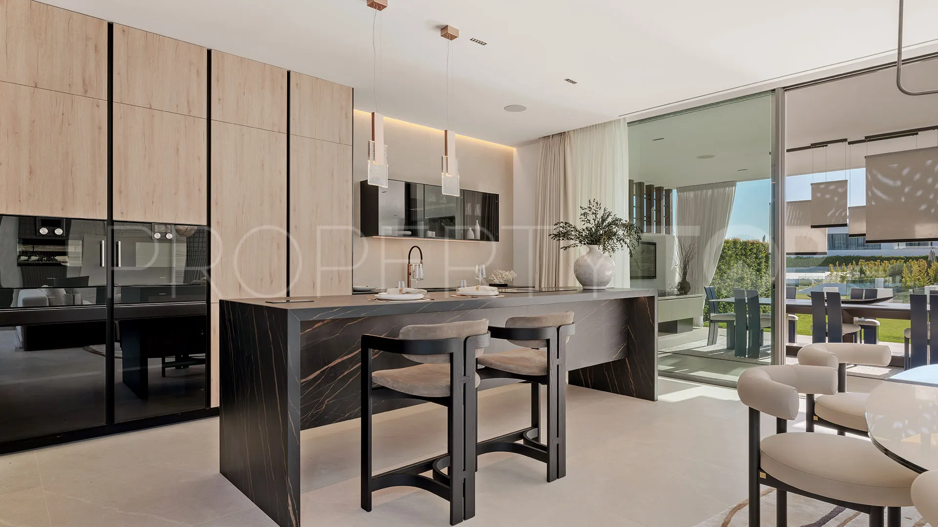 Villa pareada en venta en Golden Mile