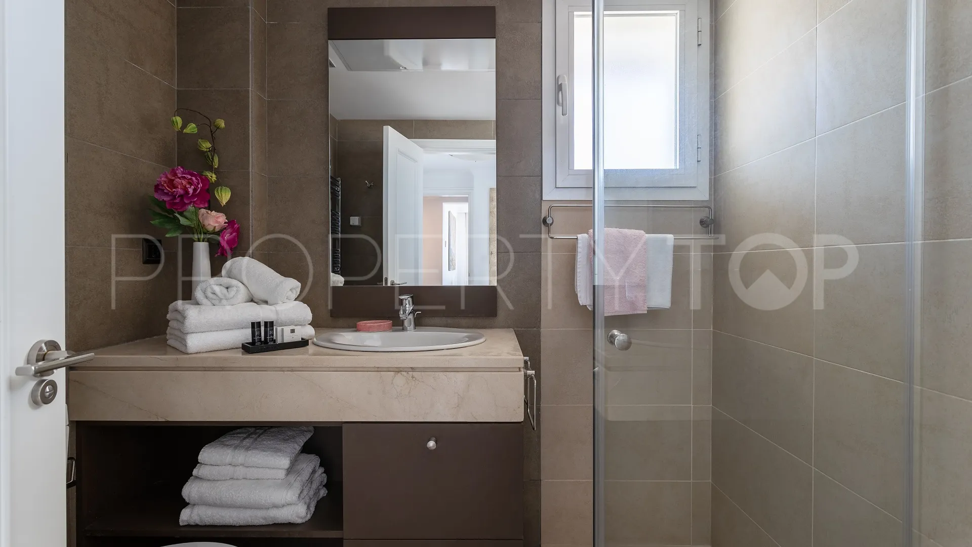 Ático en venta en Marina Banus