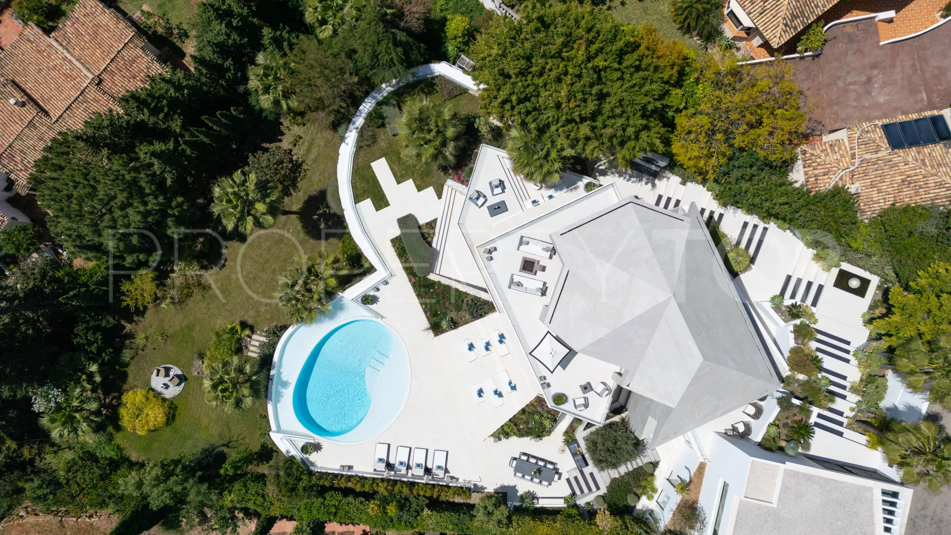 For sale villa in El Herrojo with 5 bedrooms