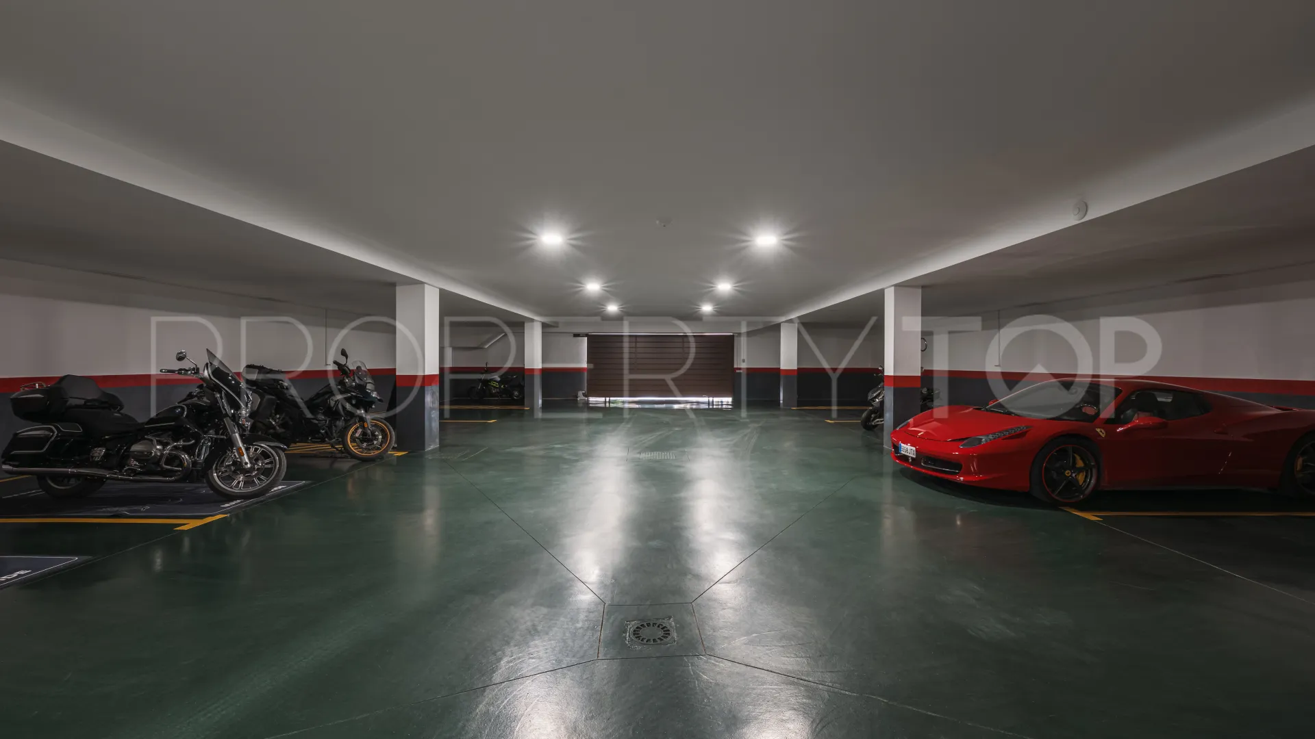 Villa with 7 bedrooms for sale in Sierra Blanca