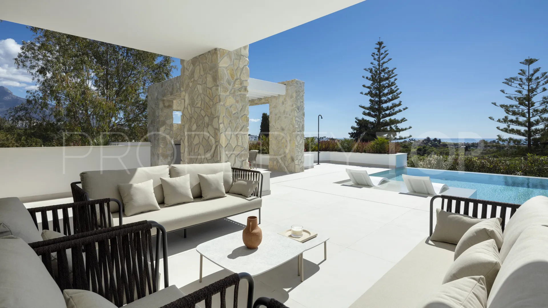 For sale villa in La Quinta