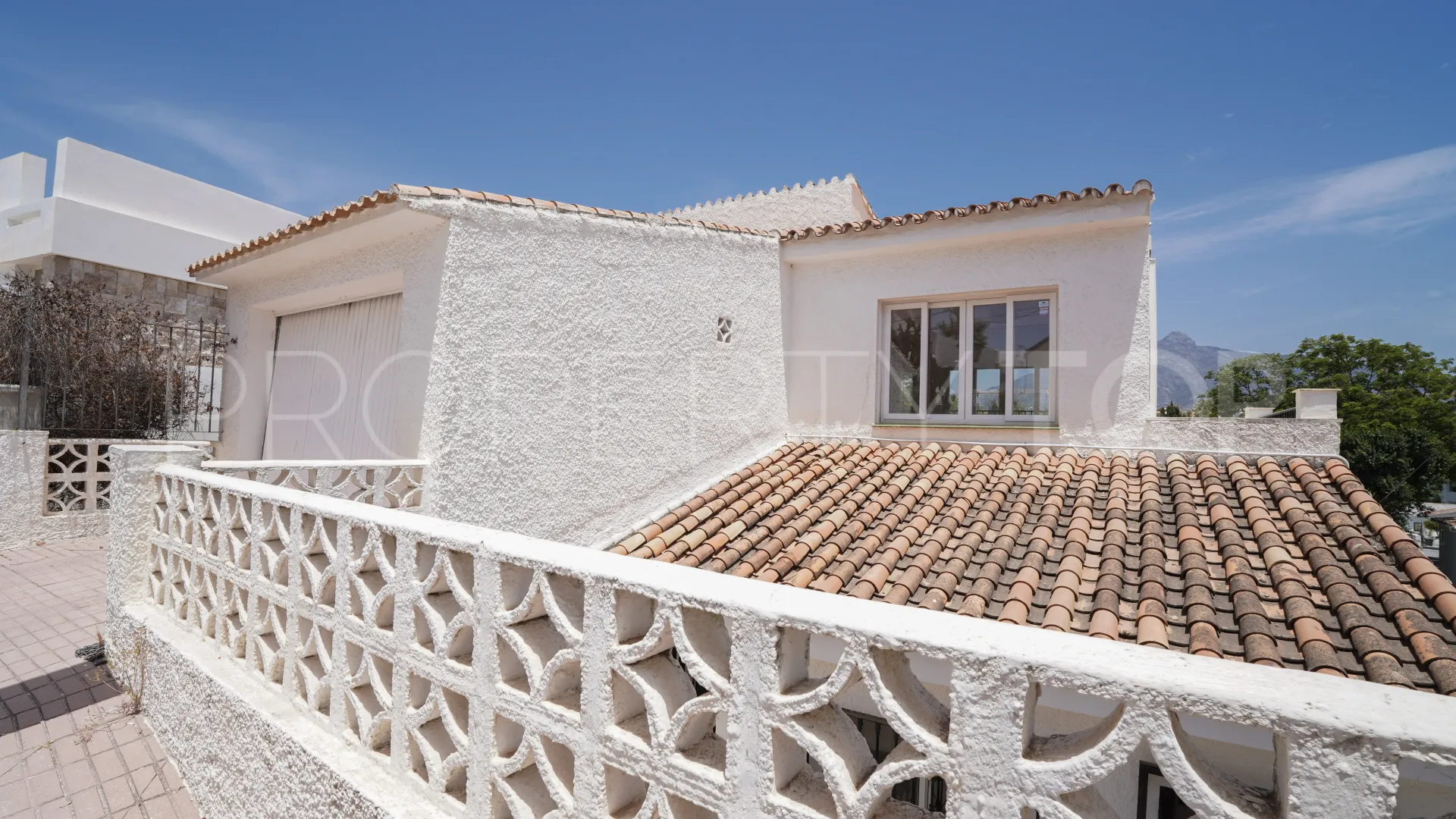 Nueva Andalucia, villa con 4 dormitorios a la venta