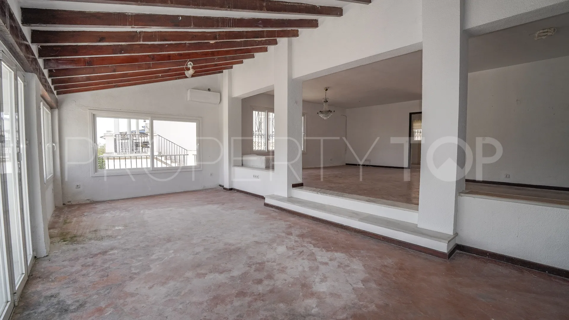 Nueva Andalucia, villa con 4 dormitorios a la venta