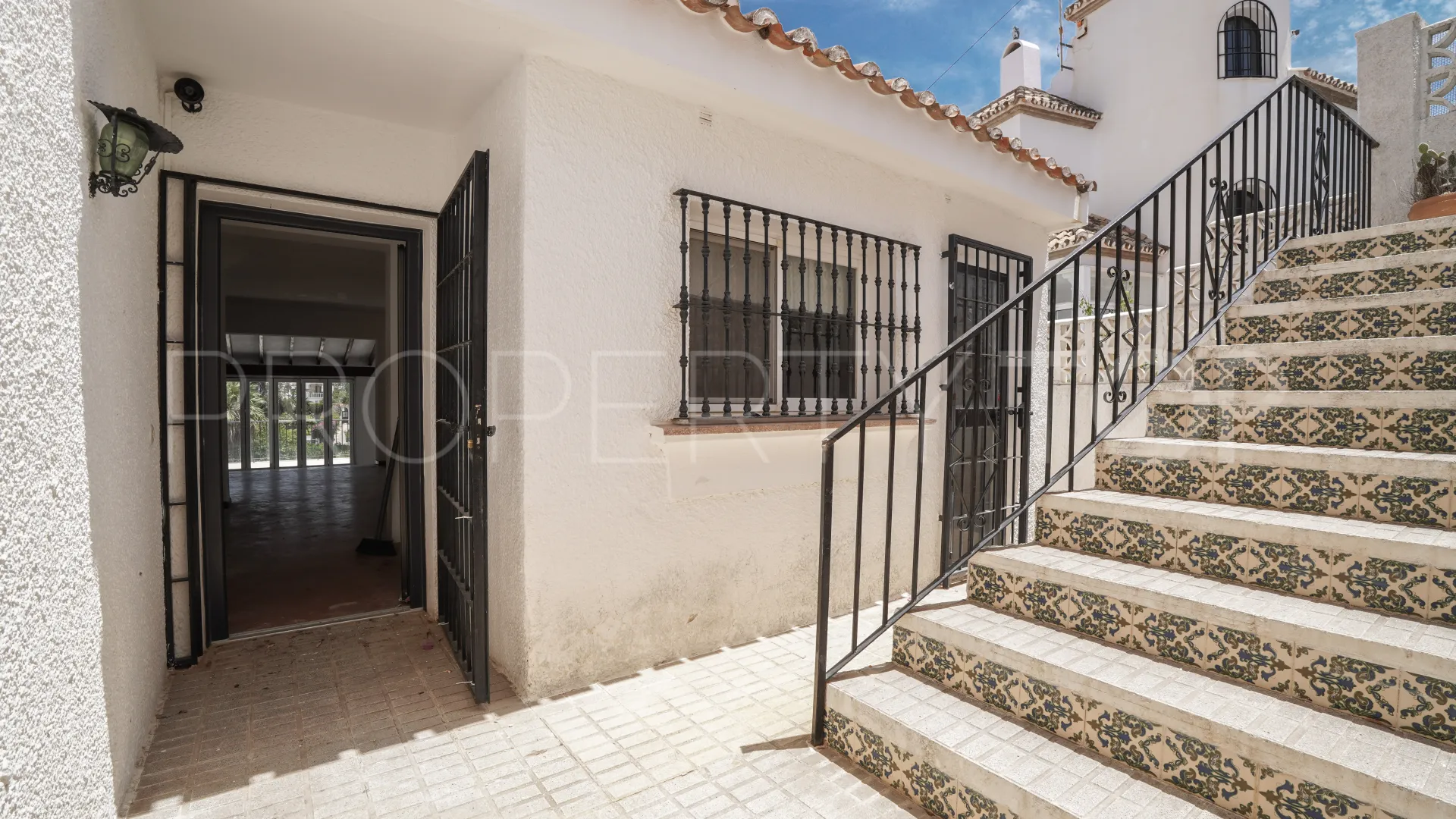 Nueva Andalucia, villa con 4 dormitorios a la venta