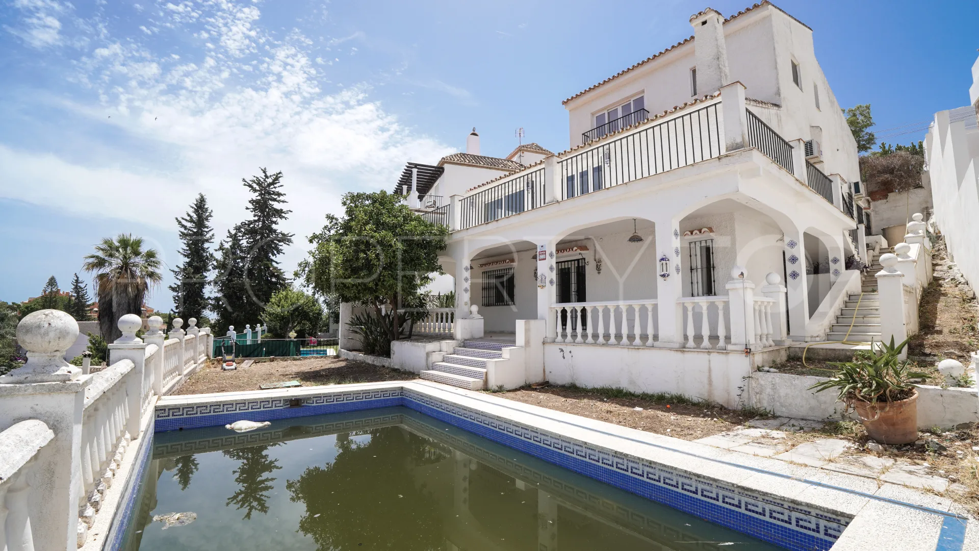 Nueva Andalucia, villa con 4 dormitorios a la venta