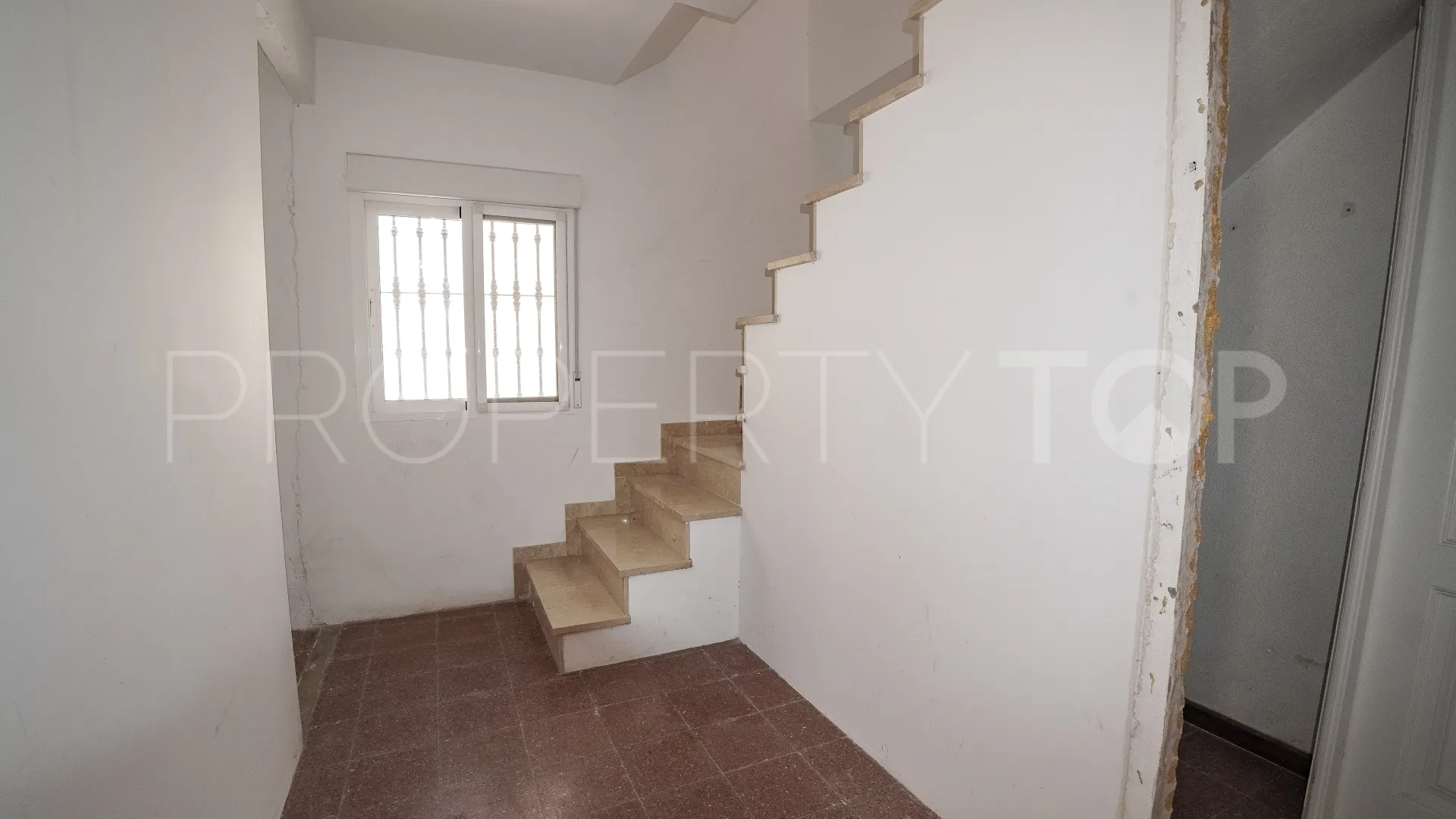 Nueva Andalucia, villa con 4 dormitorios a la venta