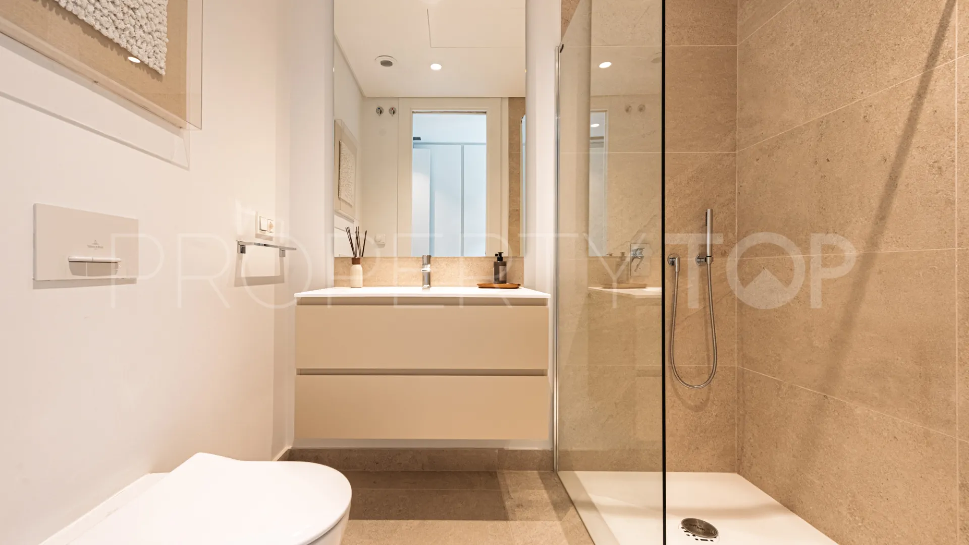 Benahavis, apartamento planta baja en venta